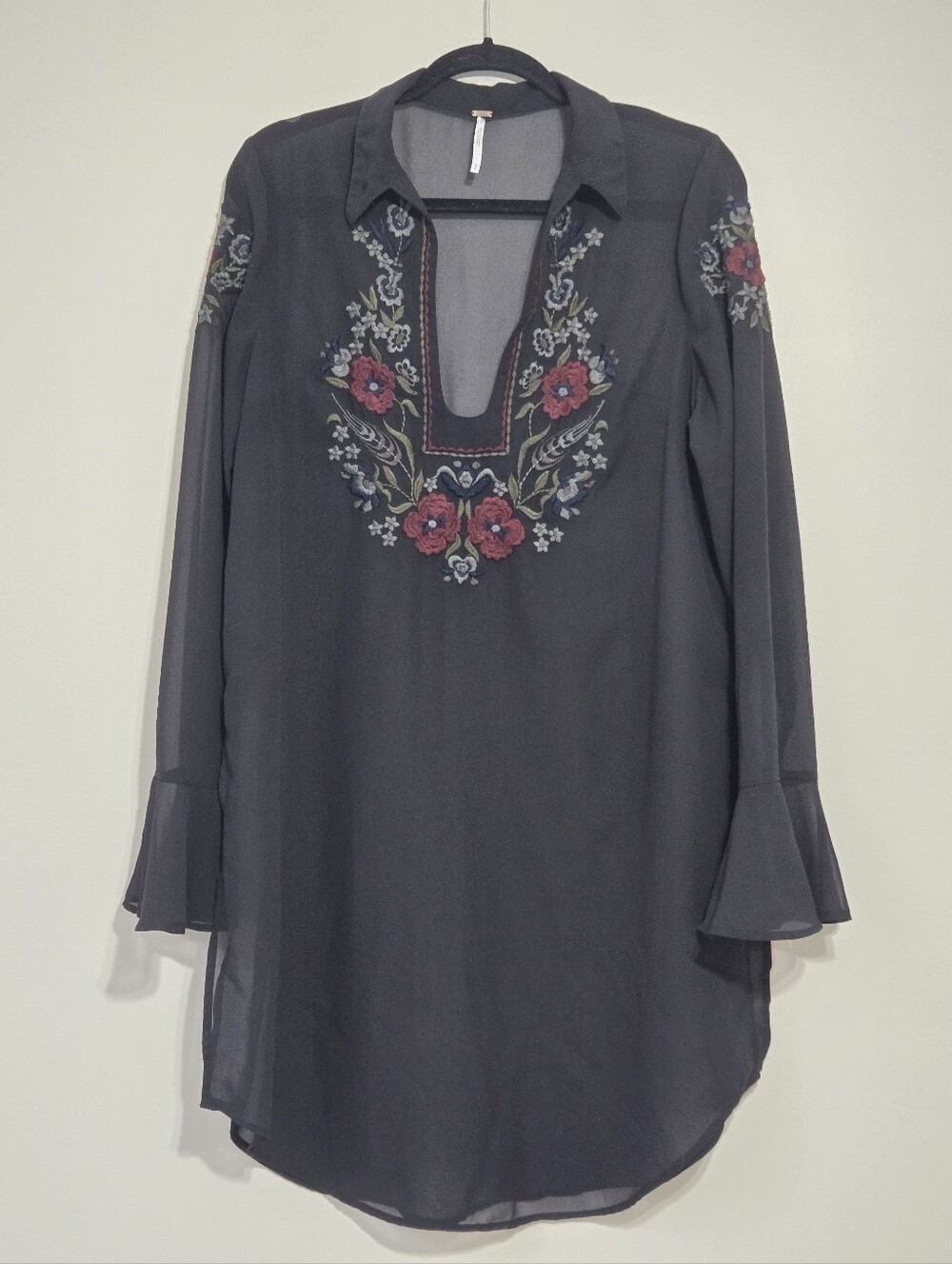 Free People Beach Black Embroidered Sheer Tunic Cover Up Boho Bell Sleeve Size M